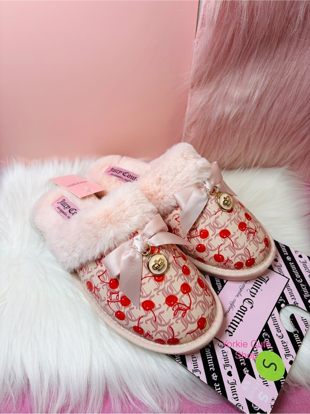 NWT Juicy Couture Pink Cherry Print Faux Fur Lined Slippers Size 5/6